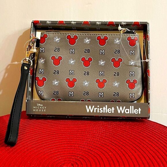 Disney Mickey Mouse Wristlet Wallet NWT - Picture 1 of 10